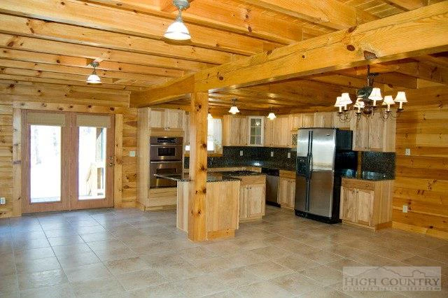 Image number 6 for the current listing