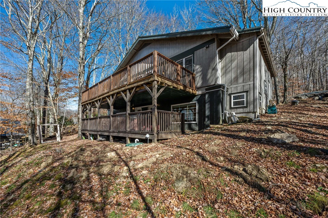 Image number 18 for the current listing