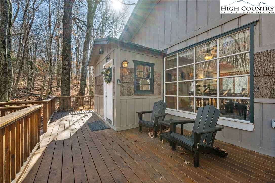 Image number 21 for the current listing