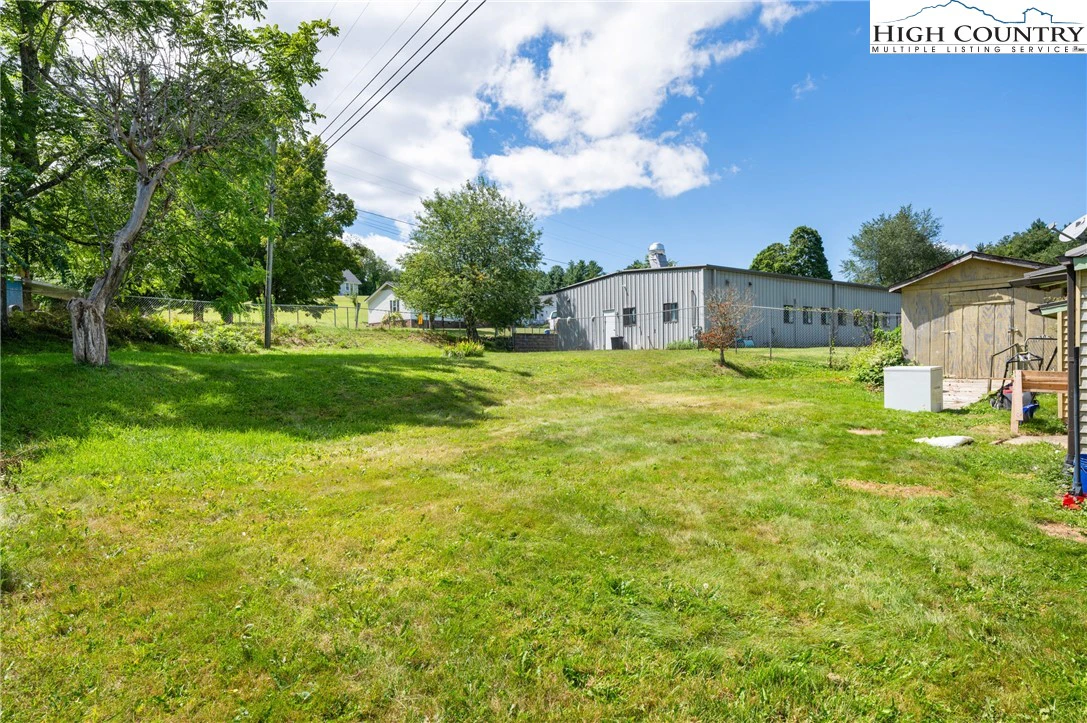 Image number 5 for the current listing