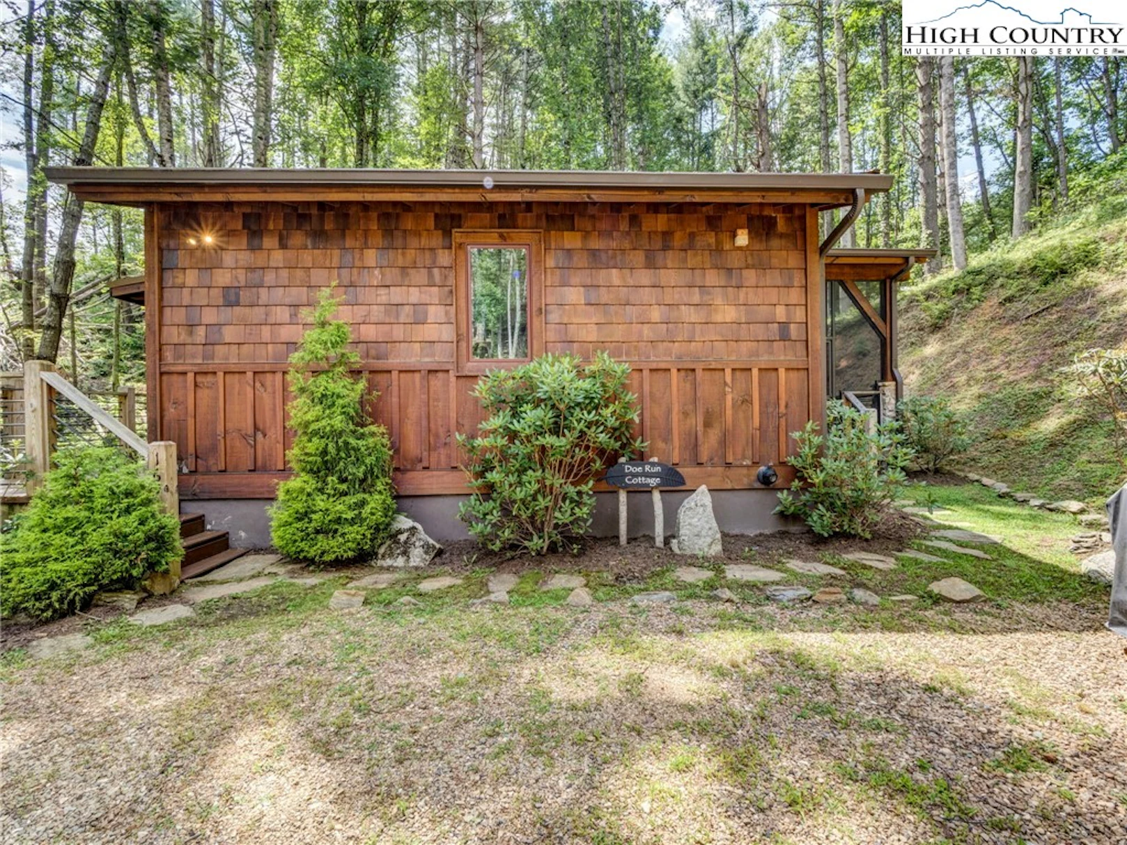 Image number 7 for the current listing