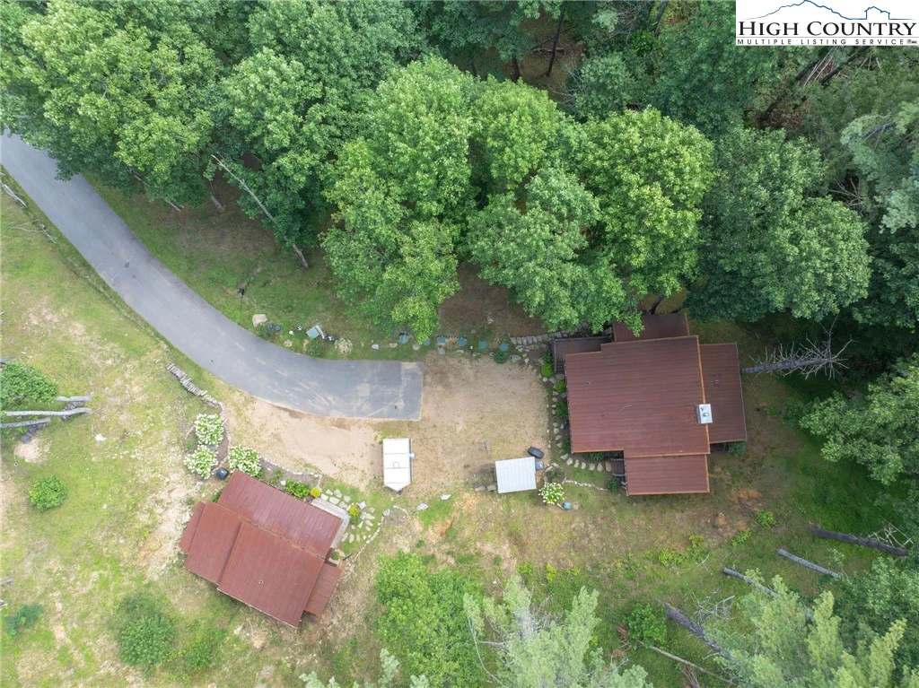 Image number 11 for the current listing