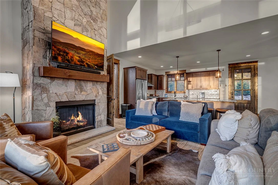 Image number 5 for the current listing