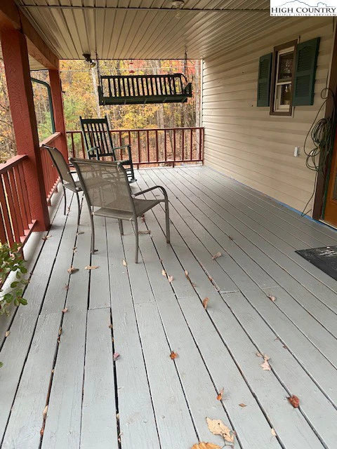 Image number 13 for the current listing