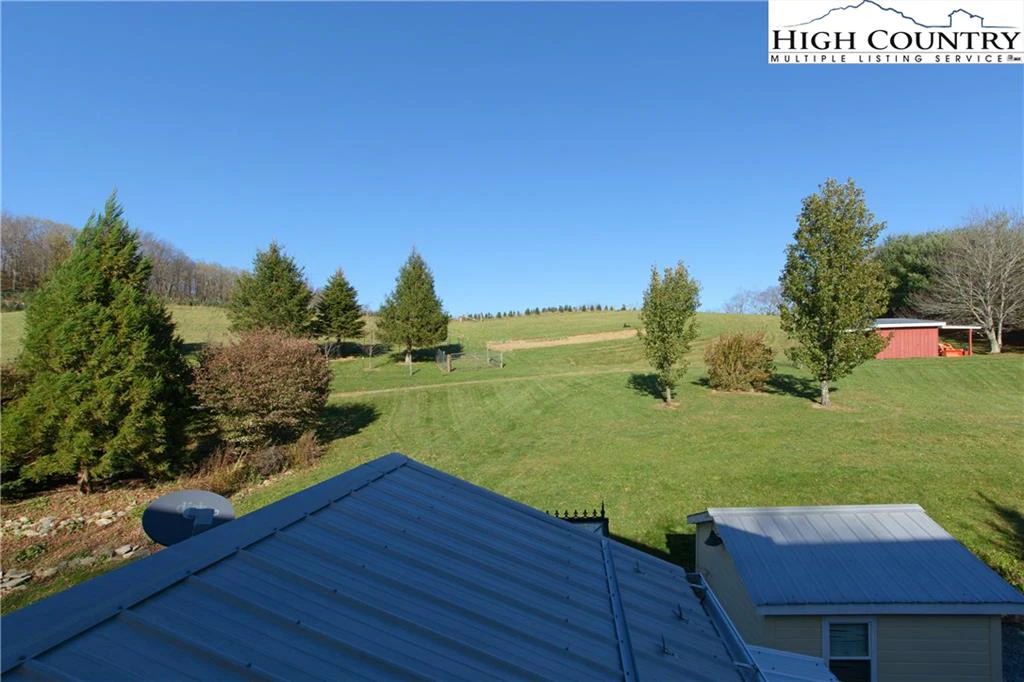 Image number 6 for the current listing