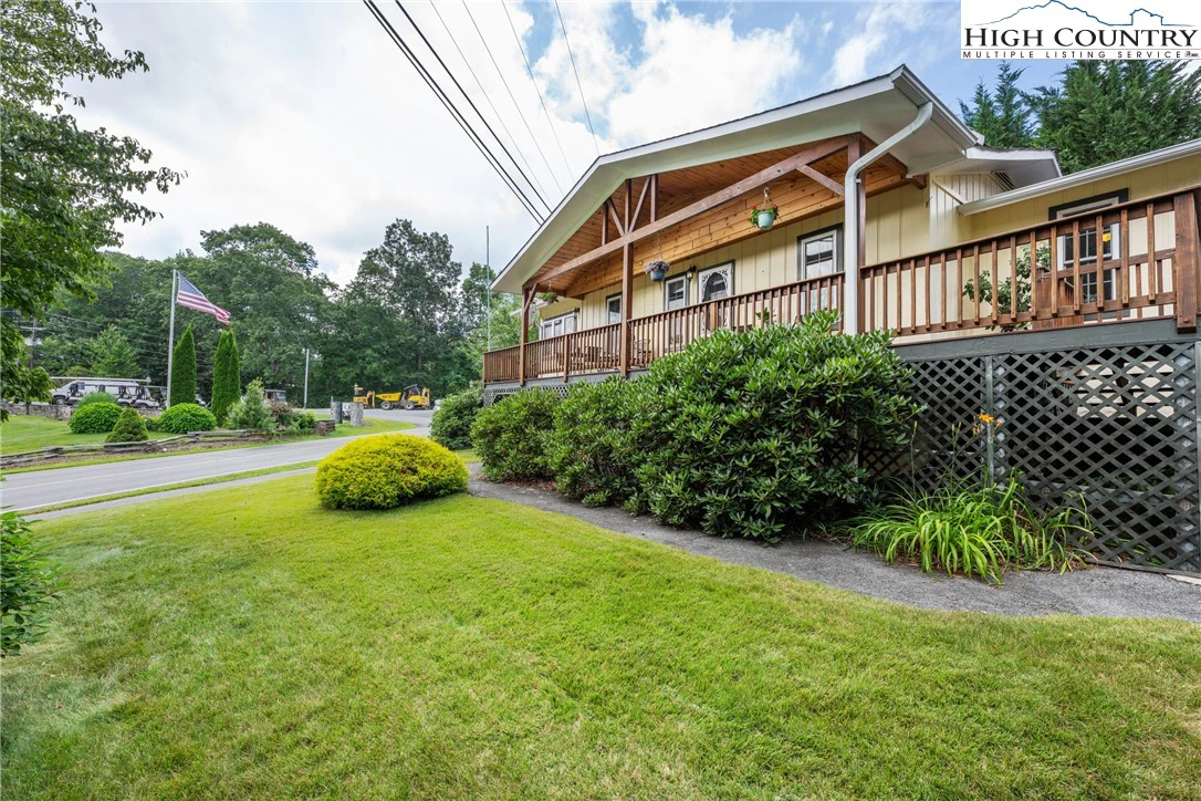 Image number 20 for the current listing