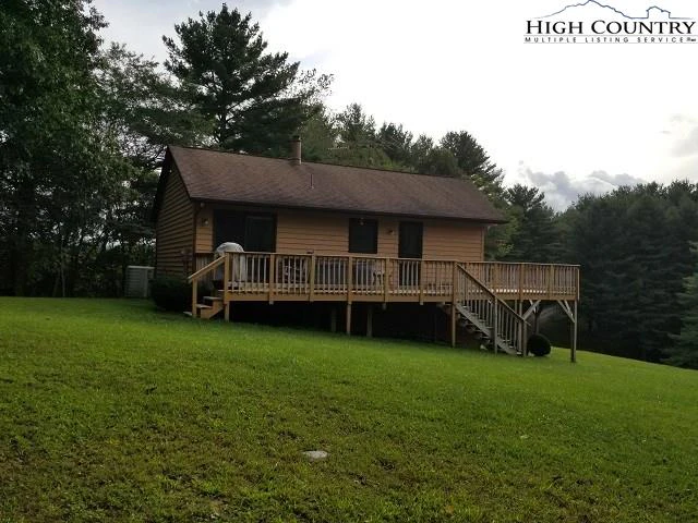 Image number 17 for the current listing