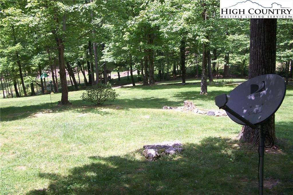 Image number 21 for the current listing