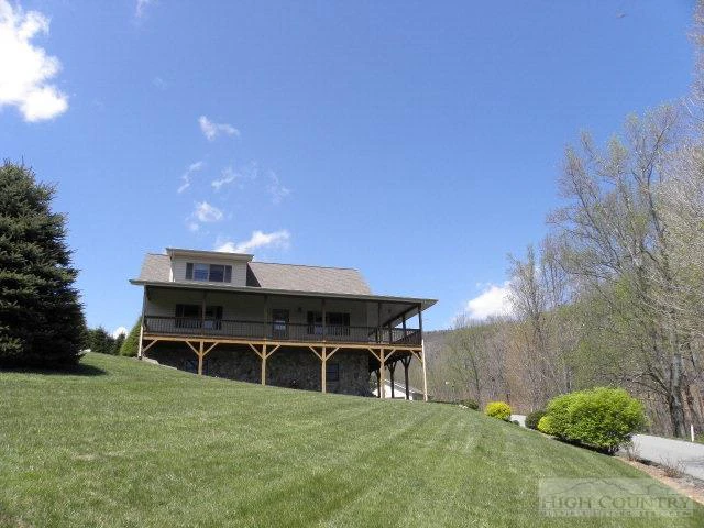 Image number 5 for the current listing