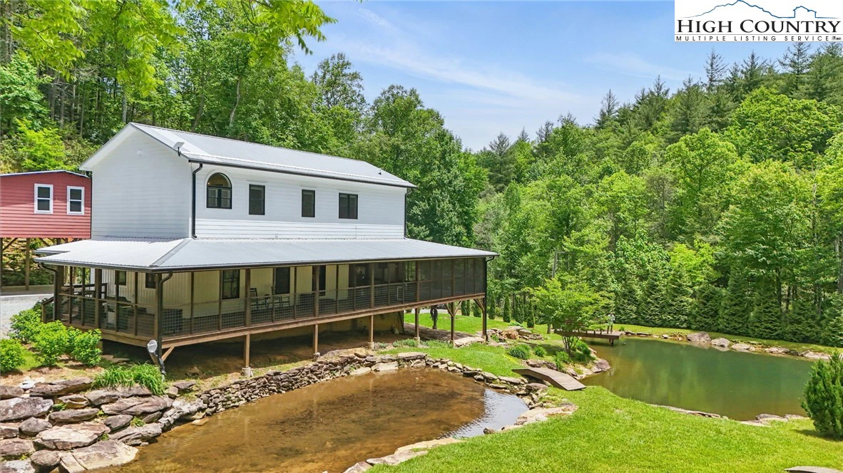 Image number 8 for the current listing