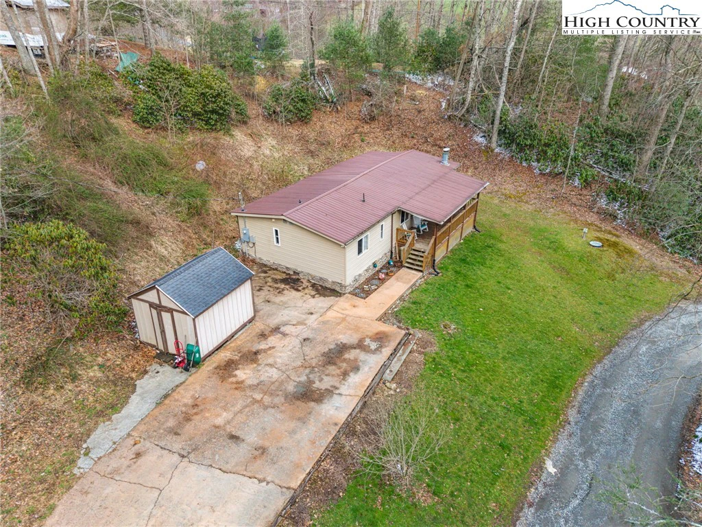 Image number 18 for the current listing