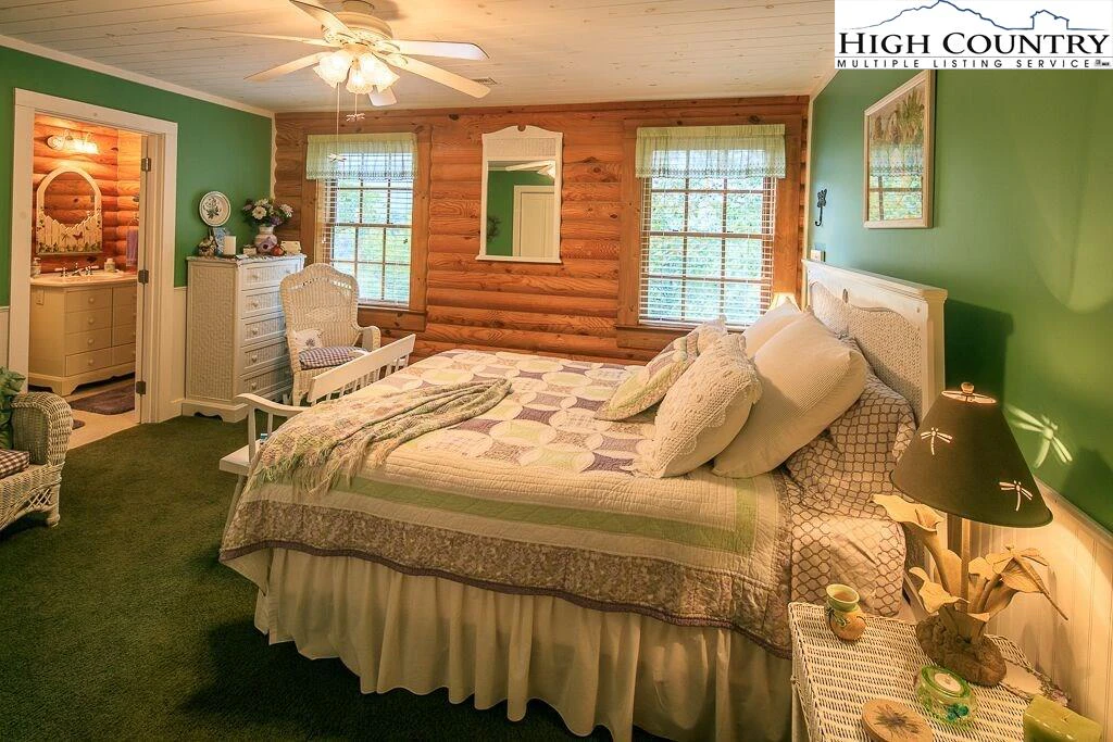 Image number 6 for the current listing
