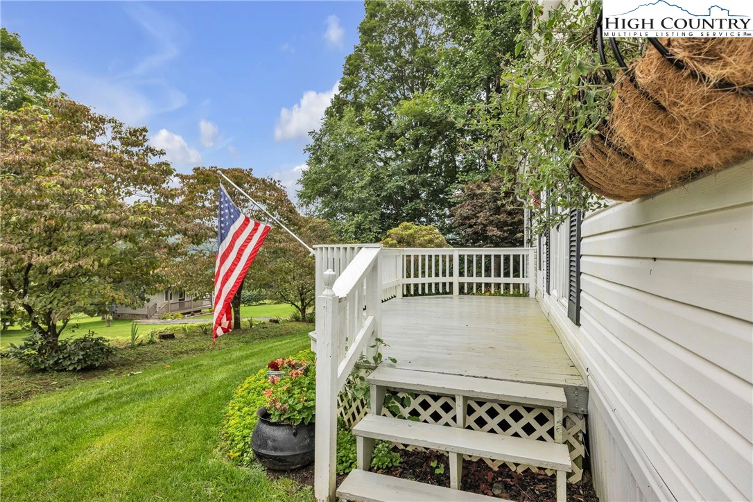 Image number 5 for the current listing