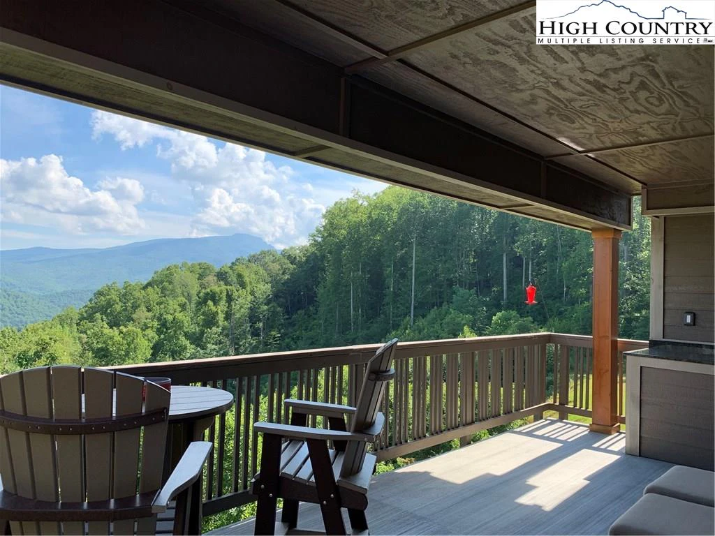 Image number 7 for the current listing