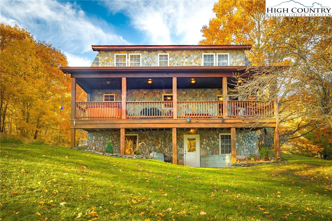 Image number 21 for the current listing