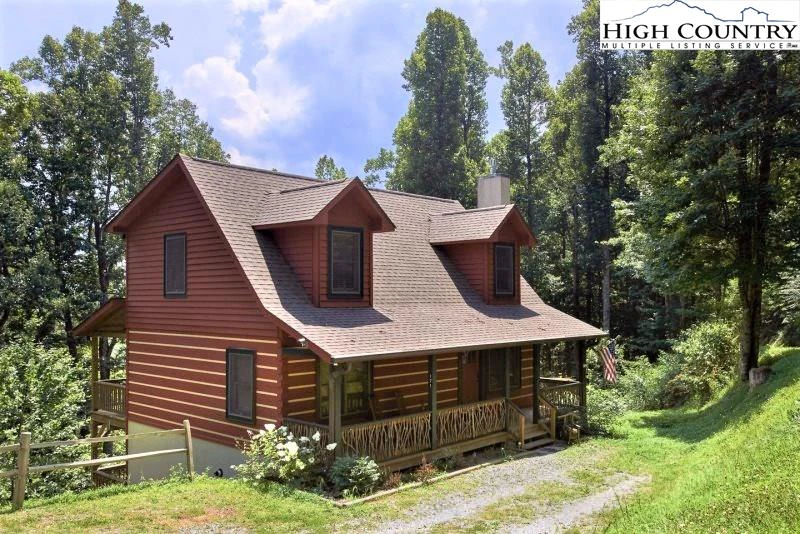 Image number 1 for the current listing