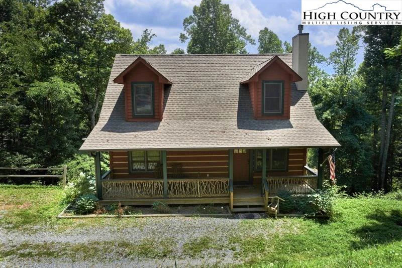 Image number 3 for the current listing