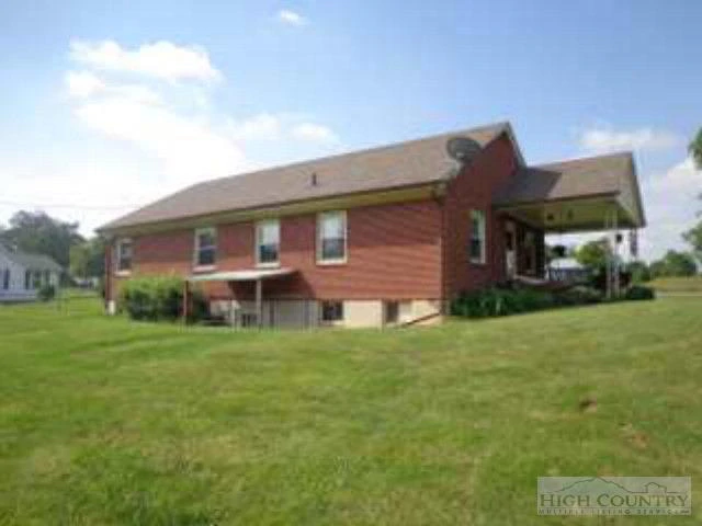 Image number 19 for the current listing
