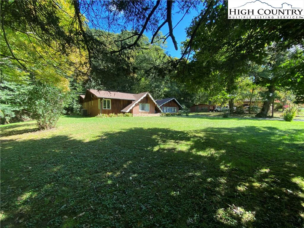 Image number 31 for the current listing