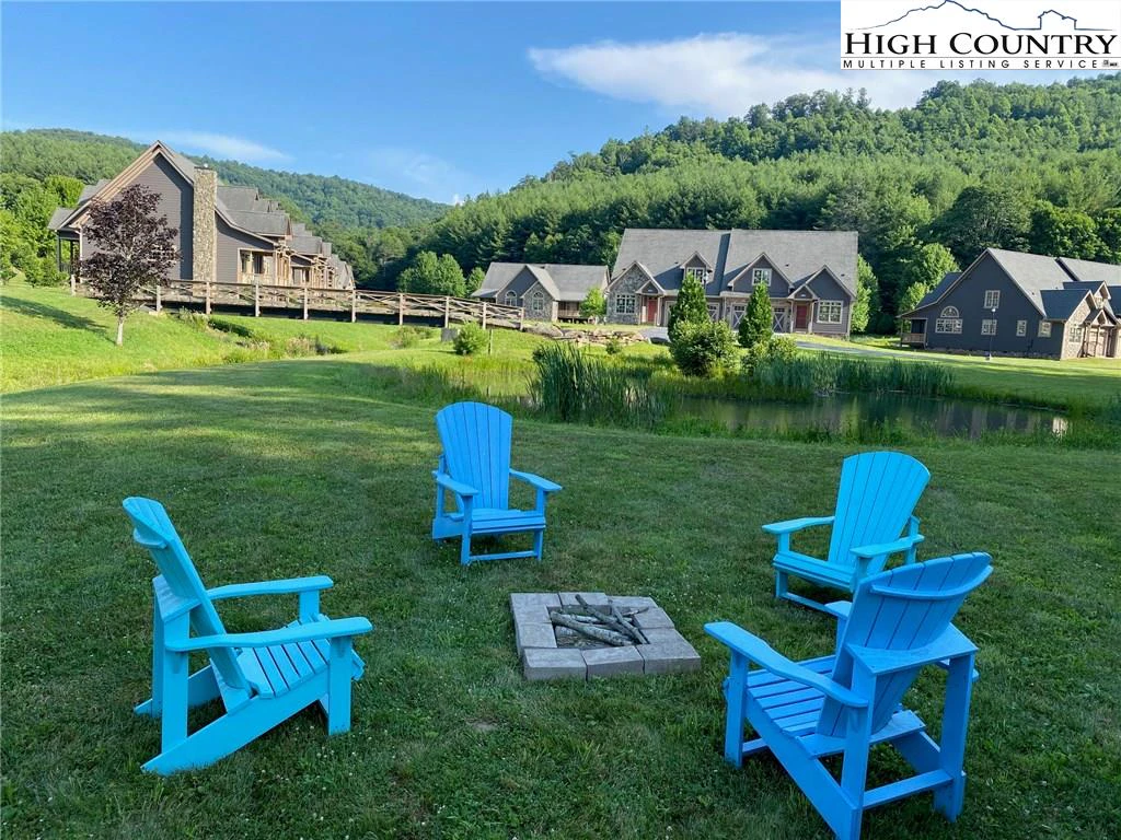 Image number 7 for the current listing