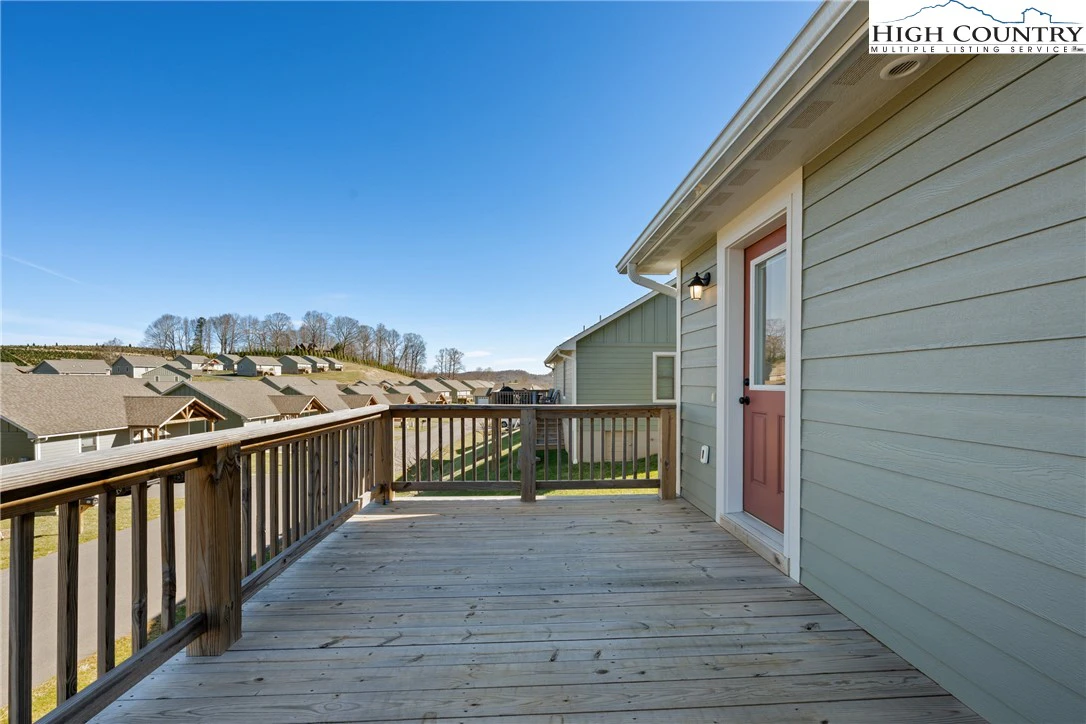 Image number 2 for the current listing