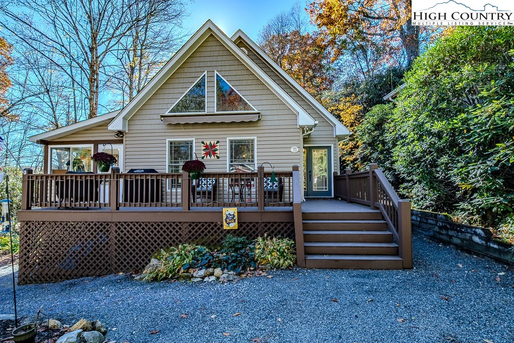 Image number 1 for the current listing