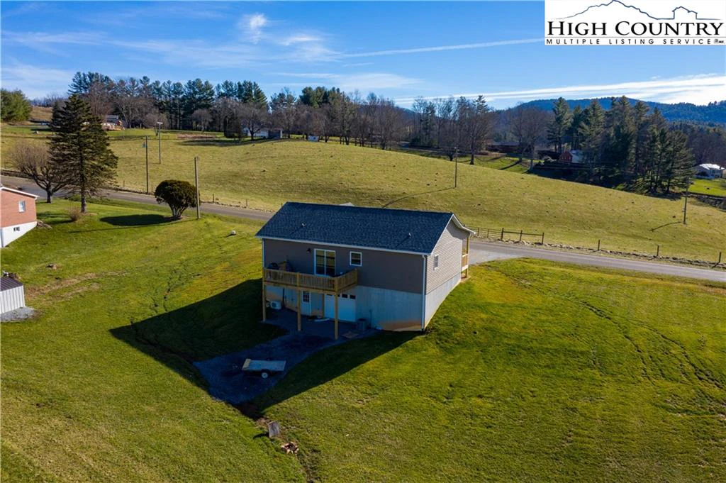 Image number 18 for the current listing
