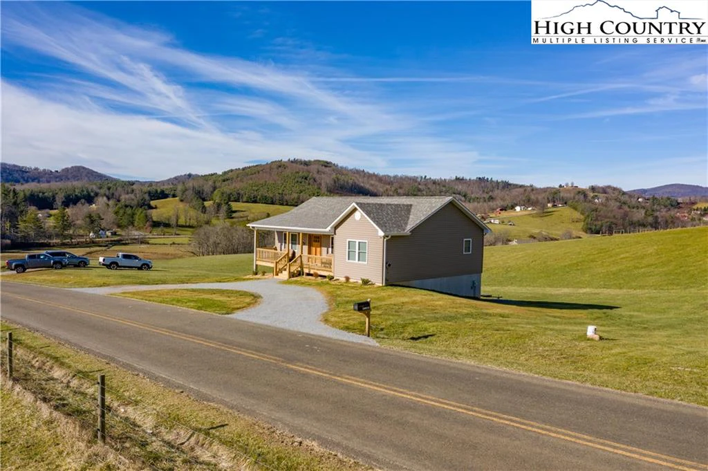 Image number 21 for the current listing