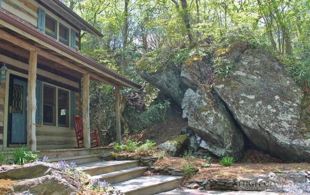Image number 2 for the current listing
