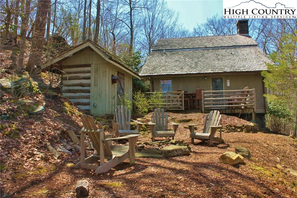 Image number 7 for the current listing