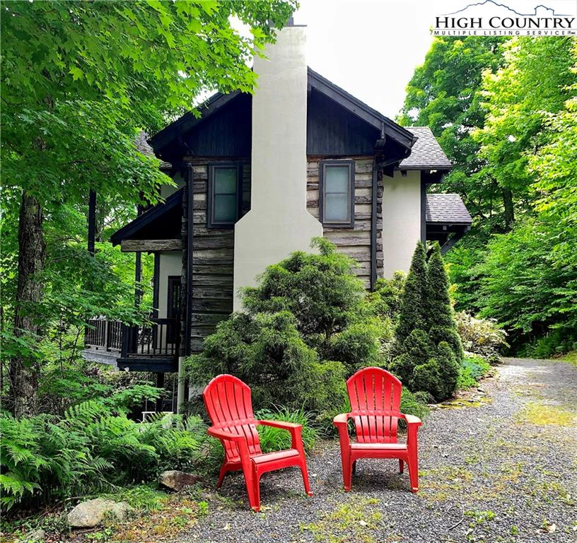 Image number 1 for the current listing