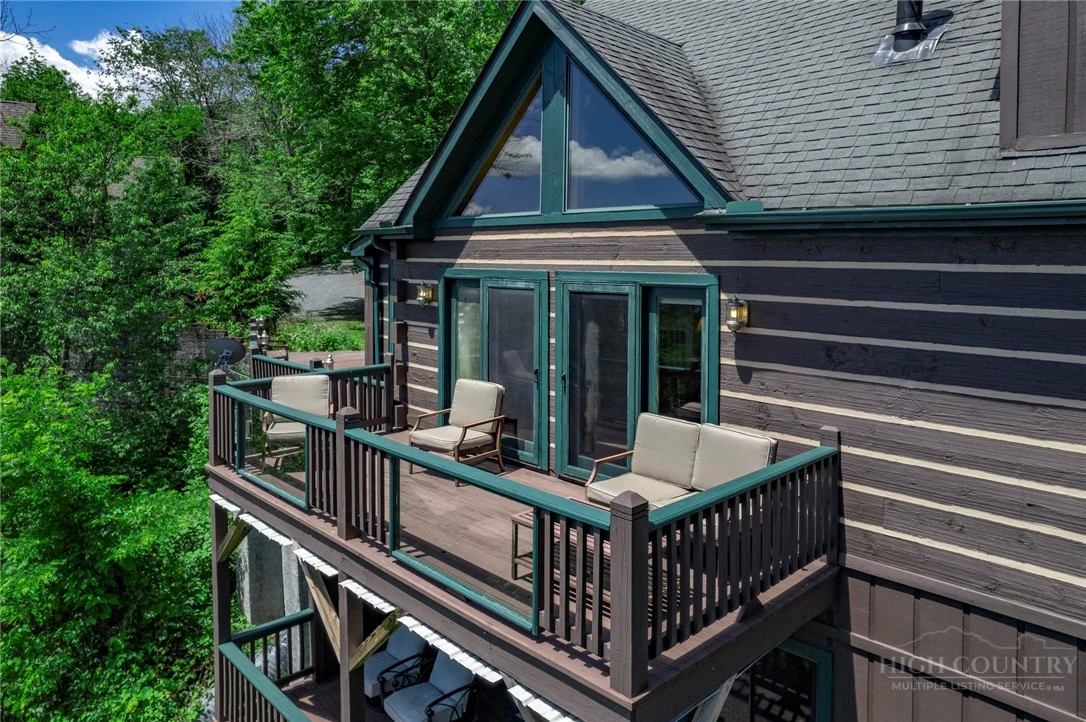 Image number 3 for the current listing