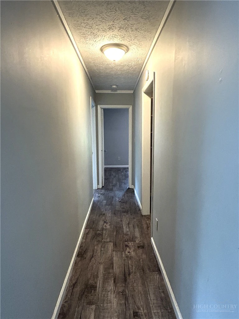 Image number 10 for the current listing