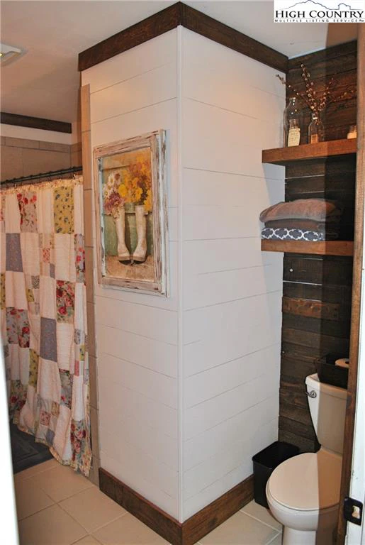 Image number 8 for the current listing