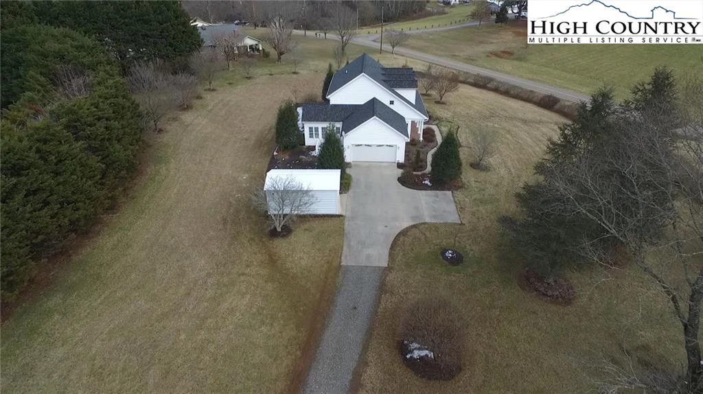 Image number 4 for the current listing