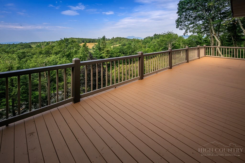 Image number 6 for the current listing