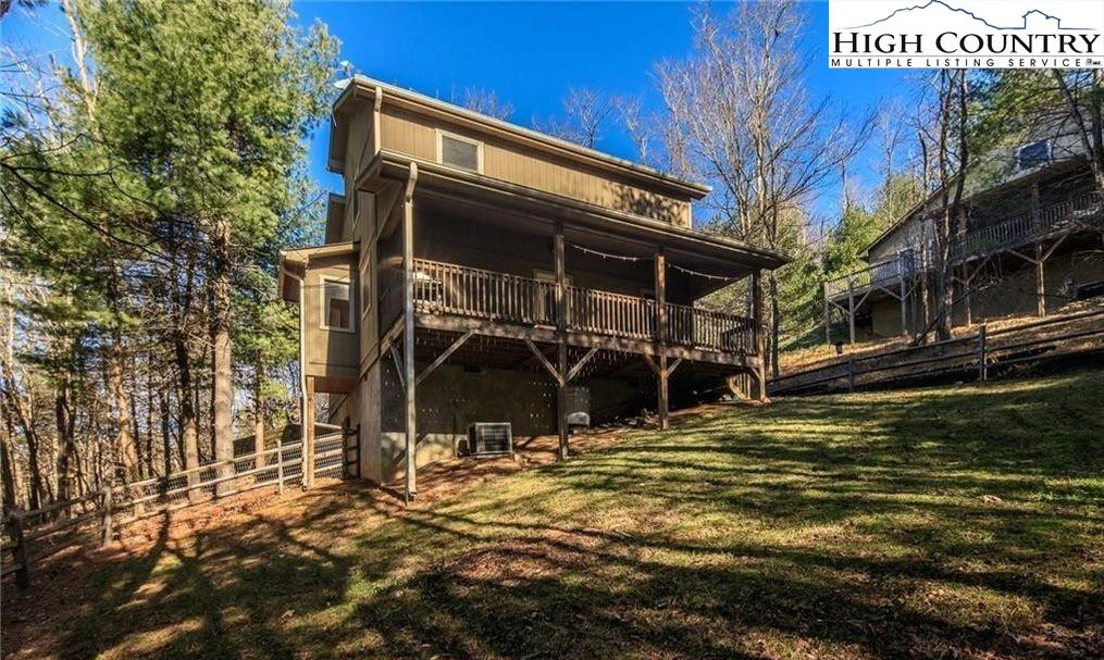Image number 10 for the current listing