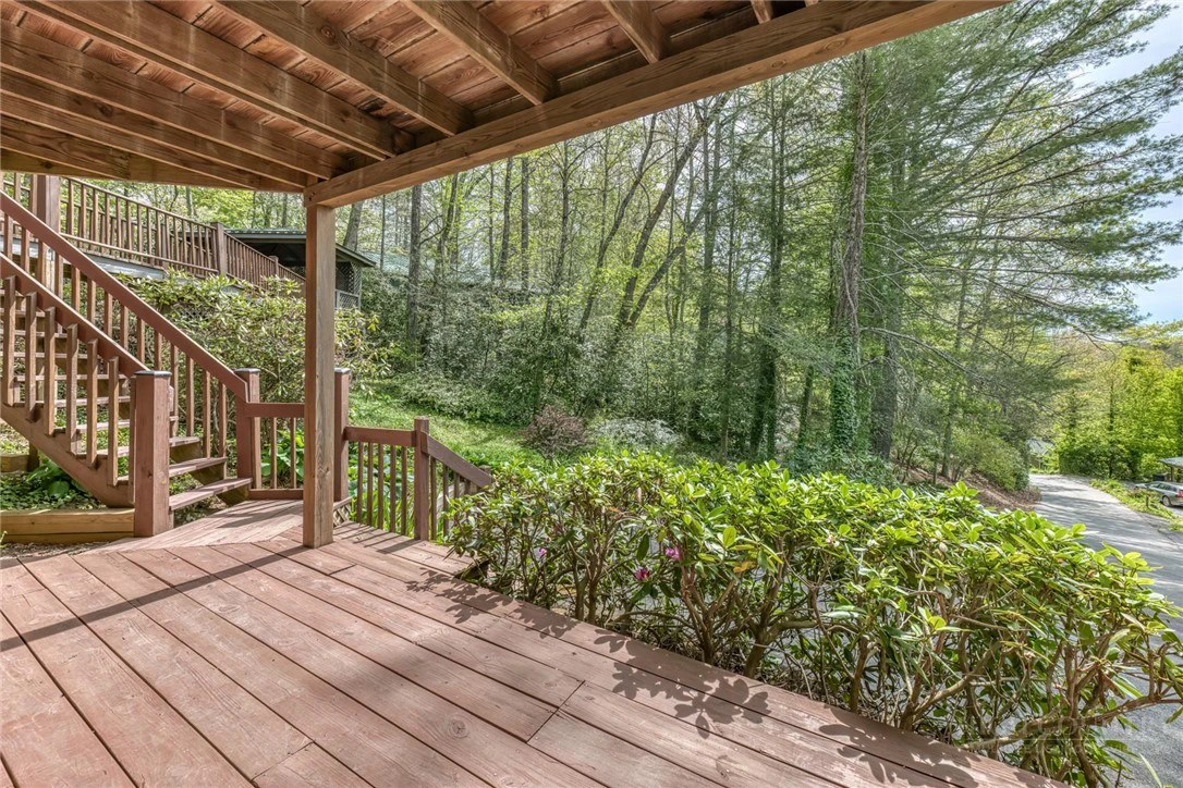 Image number 10 for the current listing