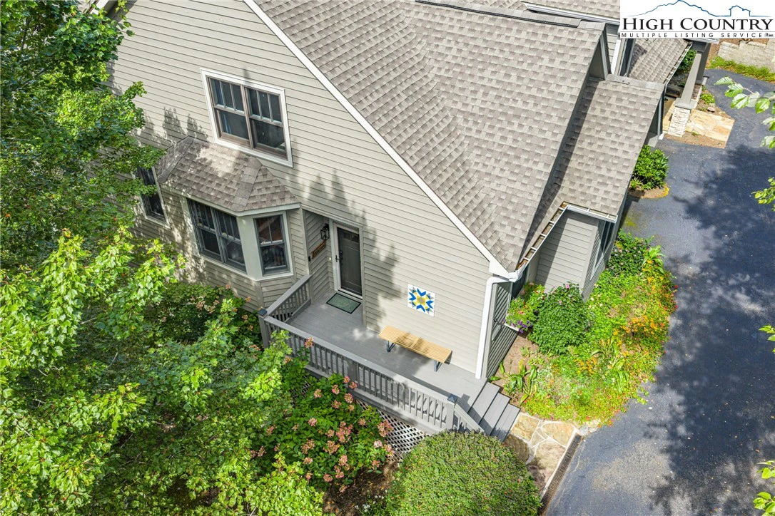 Image number 15 for the current listing