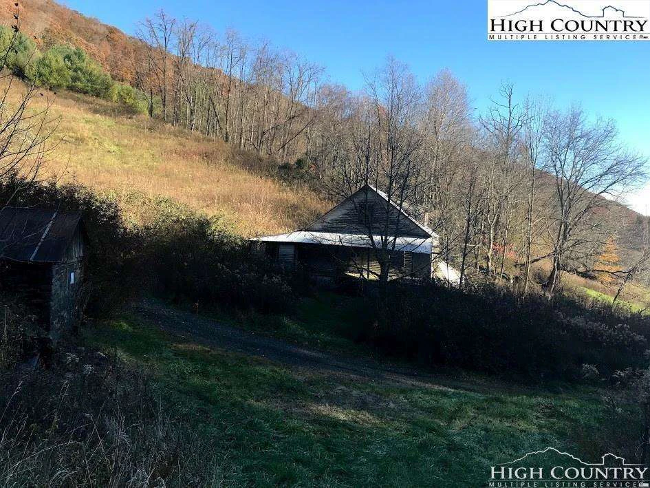Image number 9 for the current listing