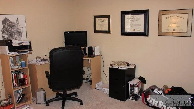 Image number 5 for the current listing