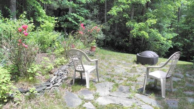 Image number 2 for the current listing