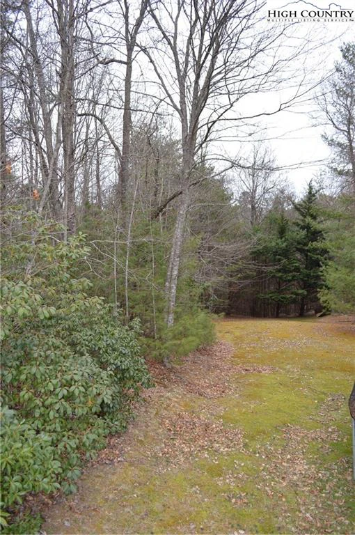 Image number 18 for the current listing