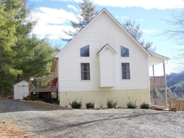 Image number 1 for the current listing