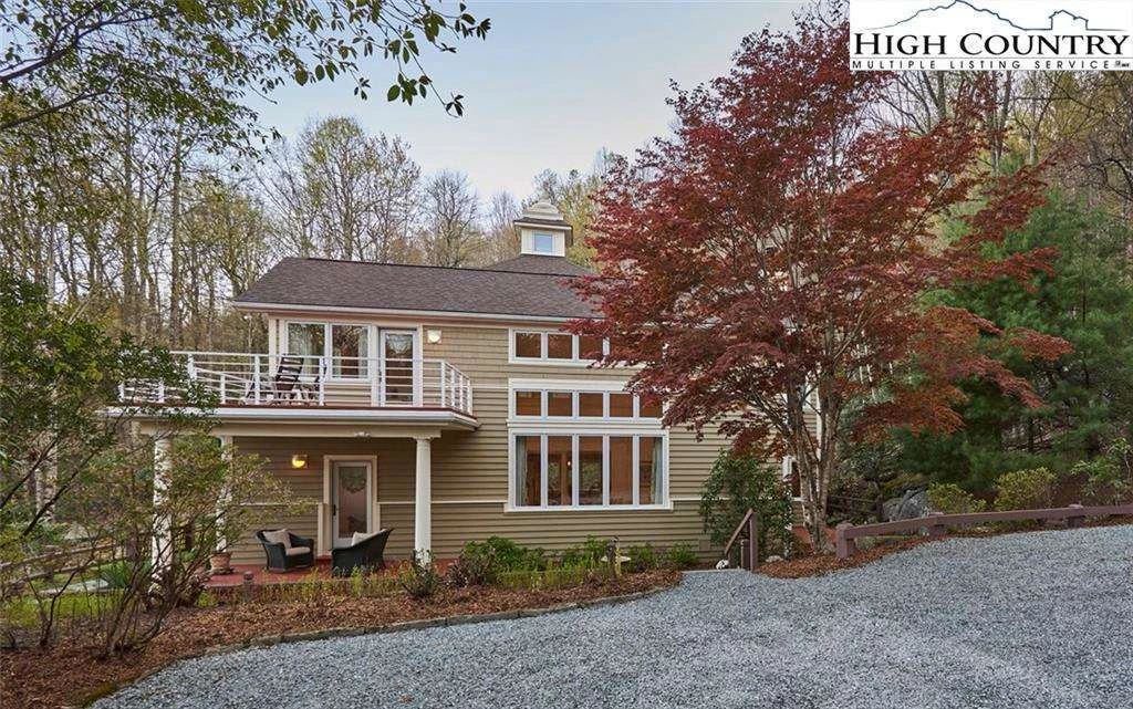 Image number 16 for the current listing