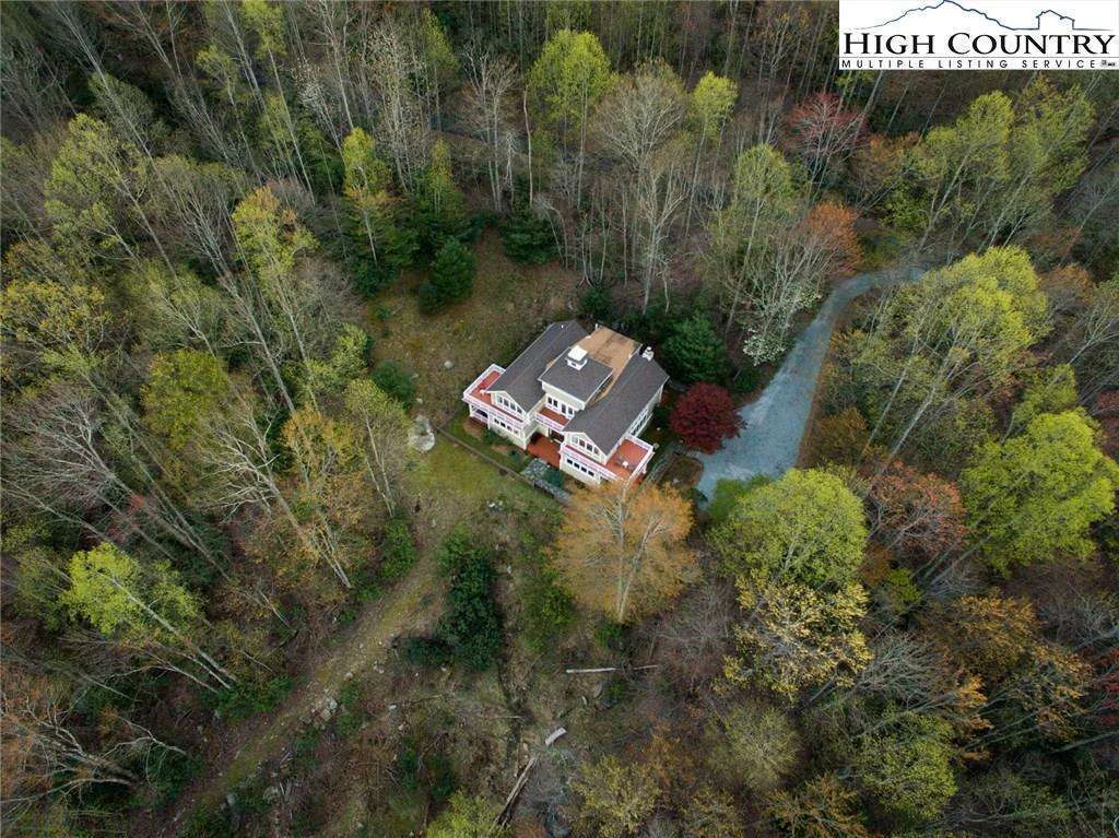 Image number 20 for the current listing