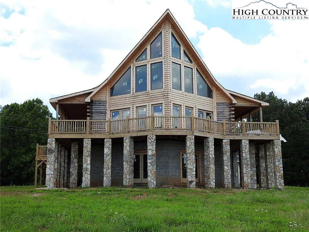 Image number 4 for the current listing