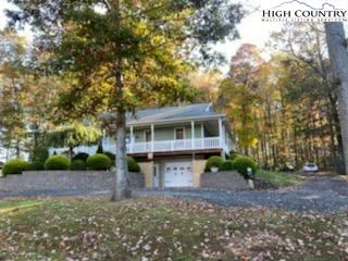 Image number 7 for the current listing
