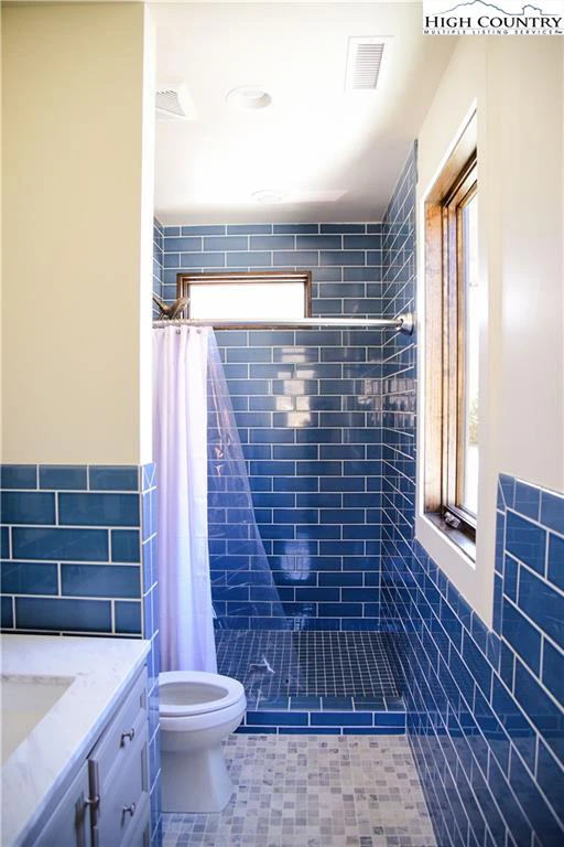 Image number 6 for the current listing