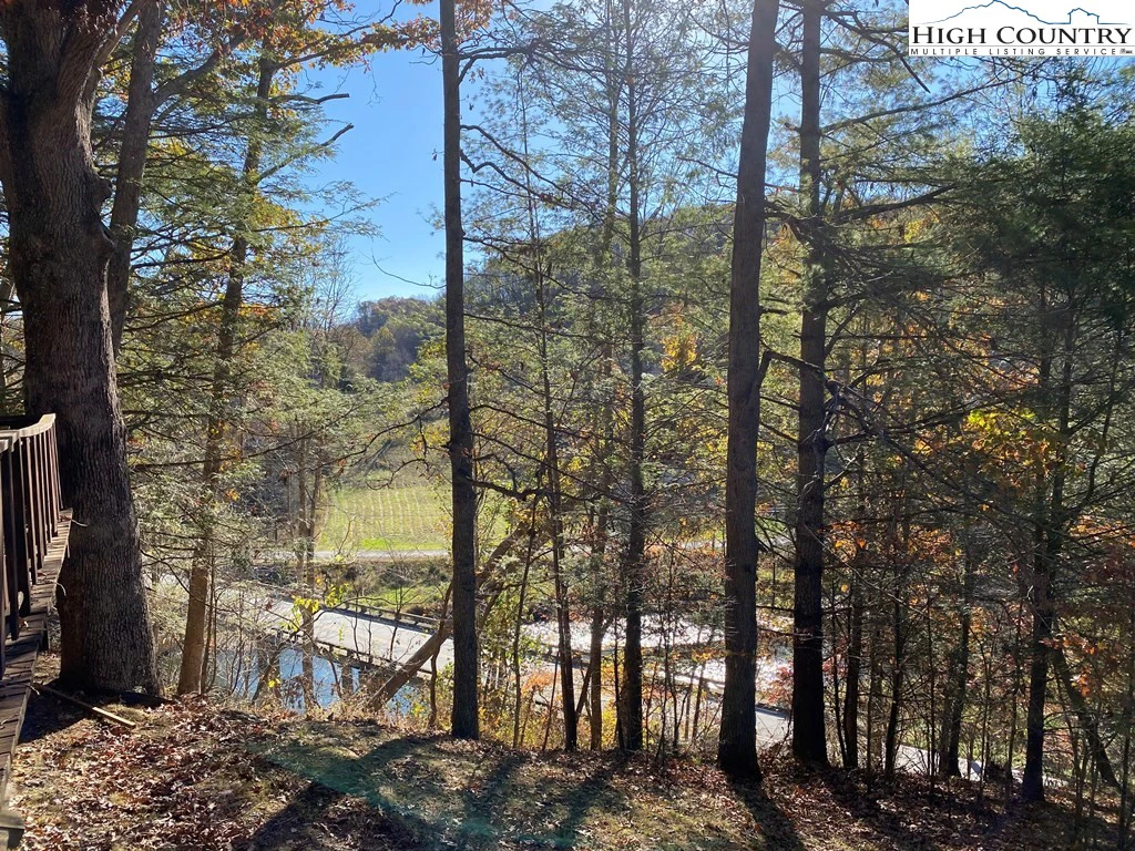 Image number 7 for the current listing